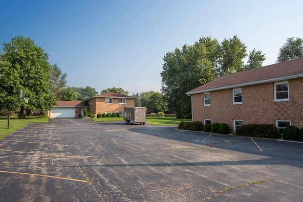 5313 U.S. 34, Oswego, IL 60543